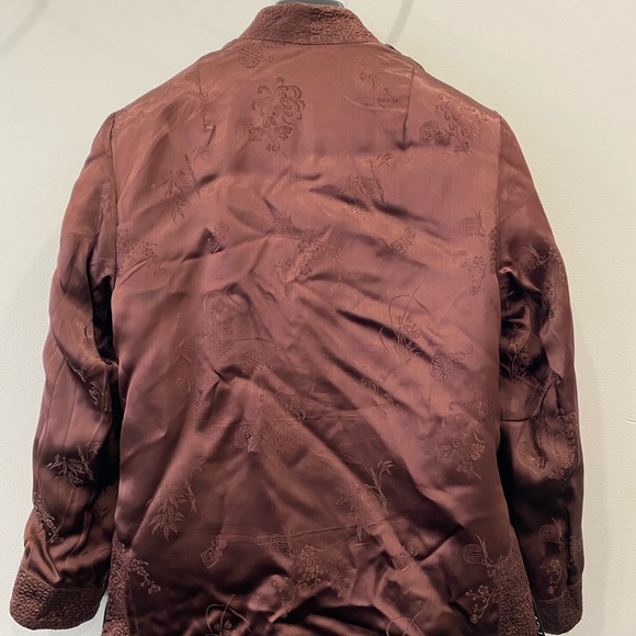 Black embroidered reversible chinoiserie jacket - Picture 9 of 9